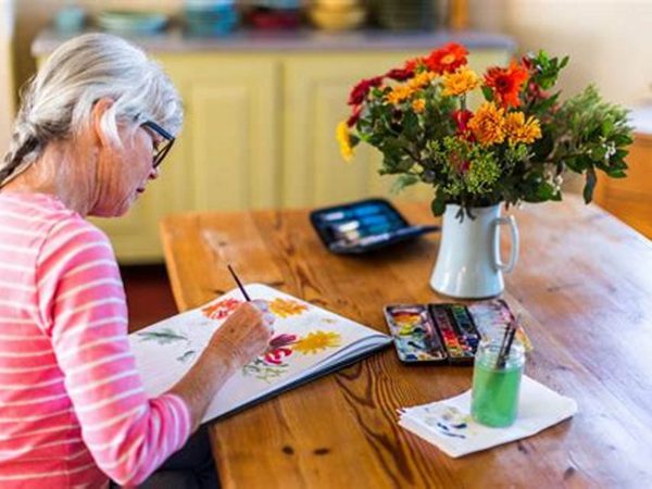 Discover the Magic of Watercolors: Top Online Classes for Painting Enthusiasts